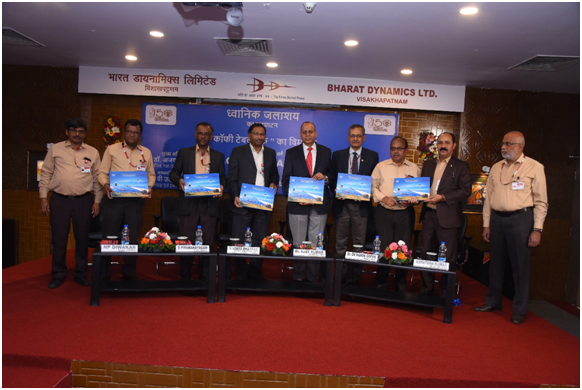 सचिव (रक्षा उत्पादन) ने बीडीएल, विशाखापत्तनम इकाई में ध्वनिक टैंक परीक्षण सुविधा का उद्घाटन किया