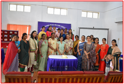 केक बेकिंग पर डेमो की छवि 2