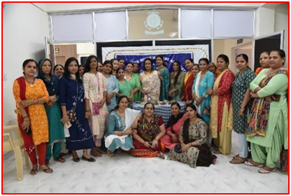 ढाकरा कला कार्यशाला की छवि 1