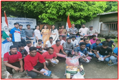 जी.आर.ई.एफ. कर्मियों के साथ आउटरीच गतिविधि की छवि 1