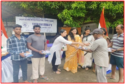 जी.आर.ई.एफ. कर्मियों के साथ आउटरीच गतिविधि की छवि 2