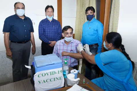 Covid-19 Vaccination Camp At ICAR-NDRI Image2